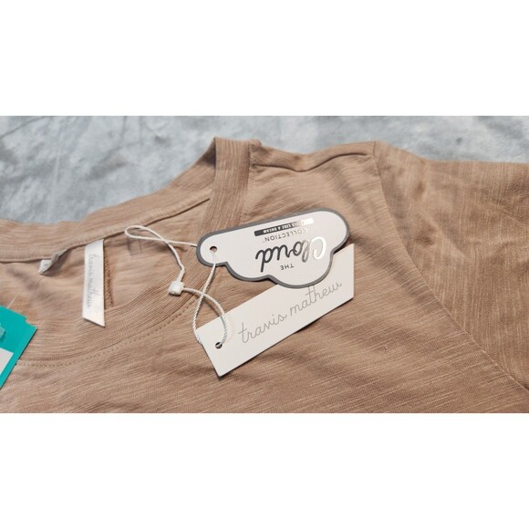 Travis Mathew Women's Size Small Tan Brown Pima Cotton Blend Cloud Tee Golf NWT - Picture 3 of 10
